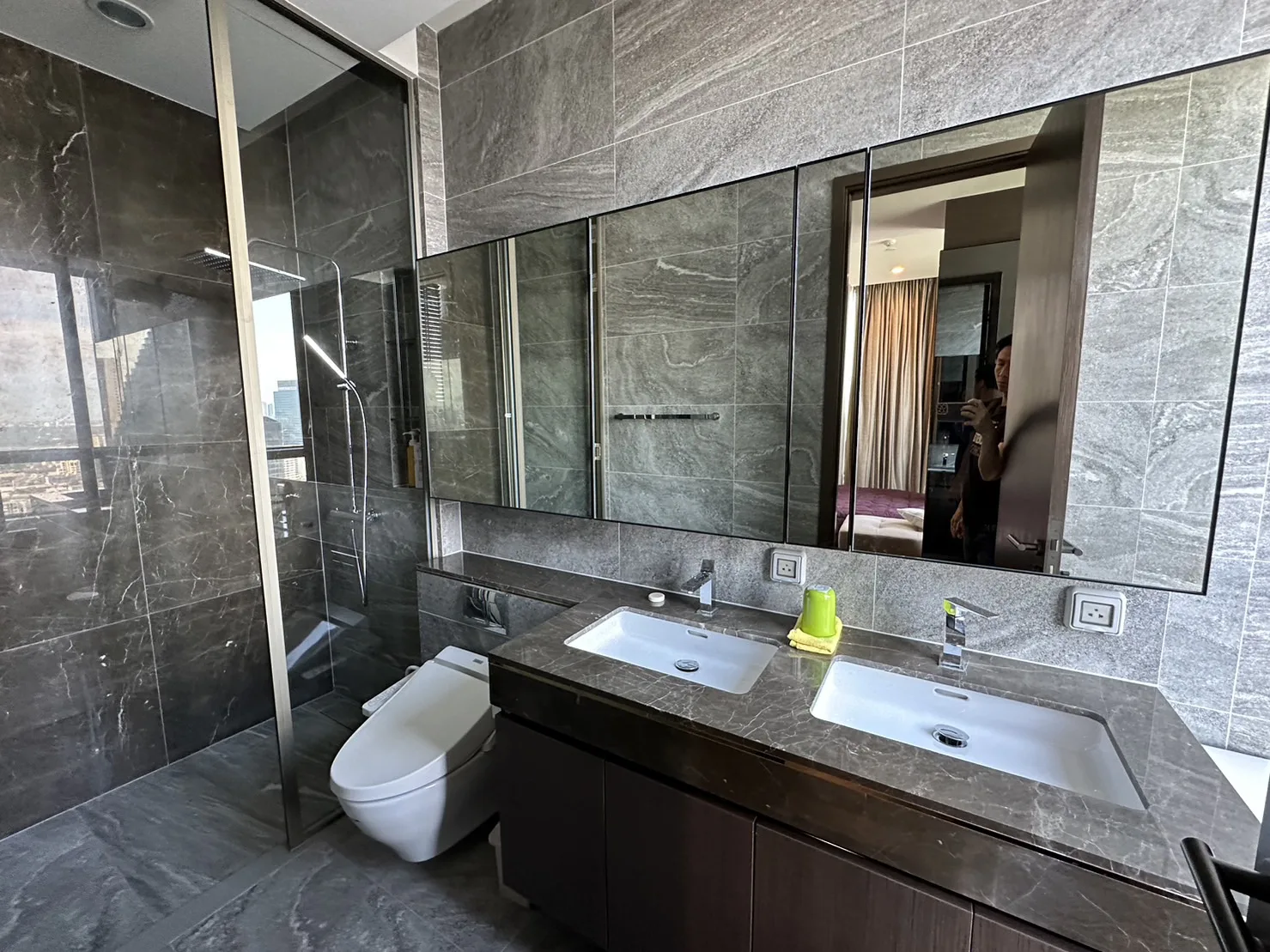 Property photos for The Esse Sukhumvit 36