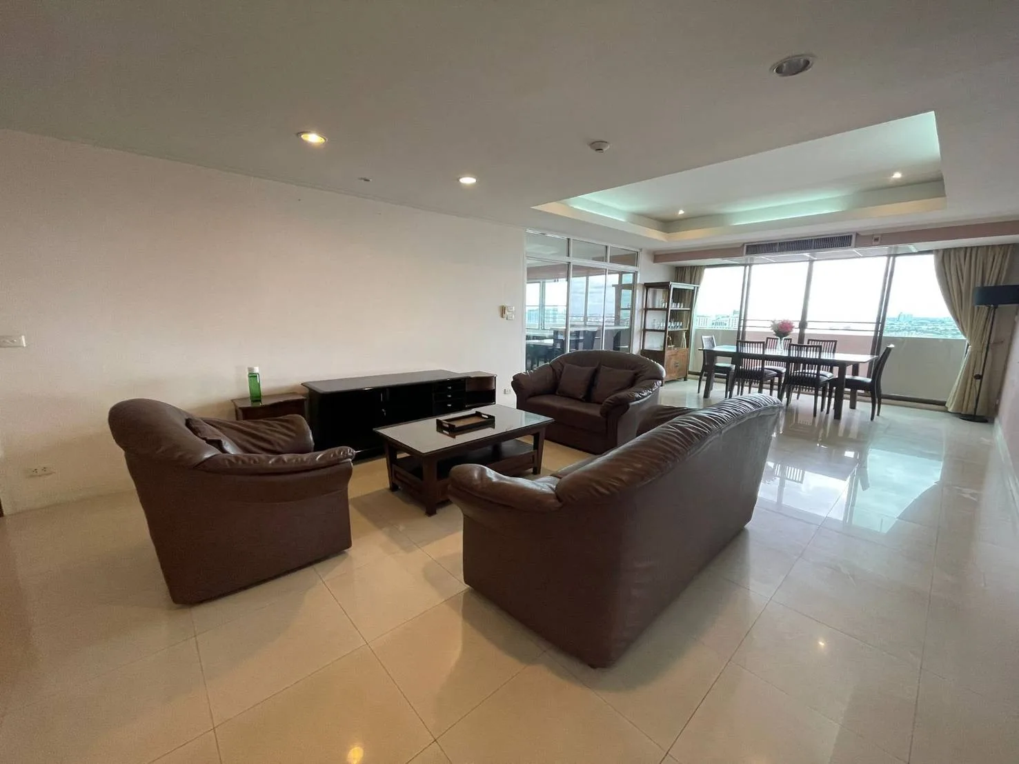 Property photos for Empire House