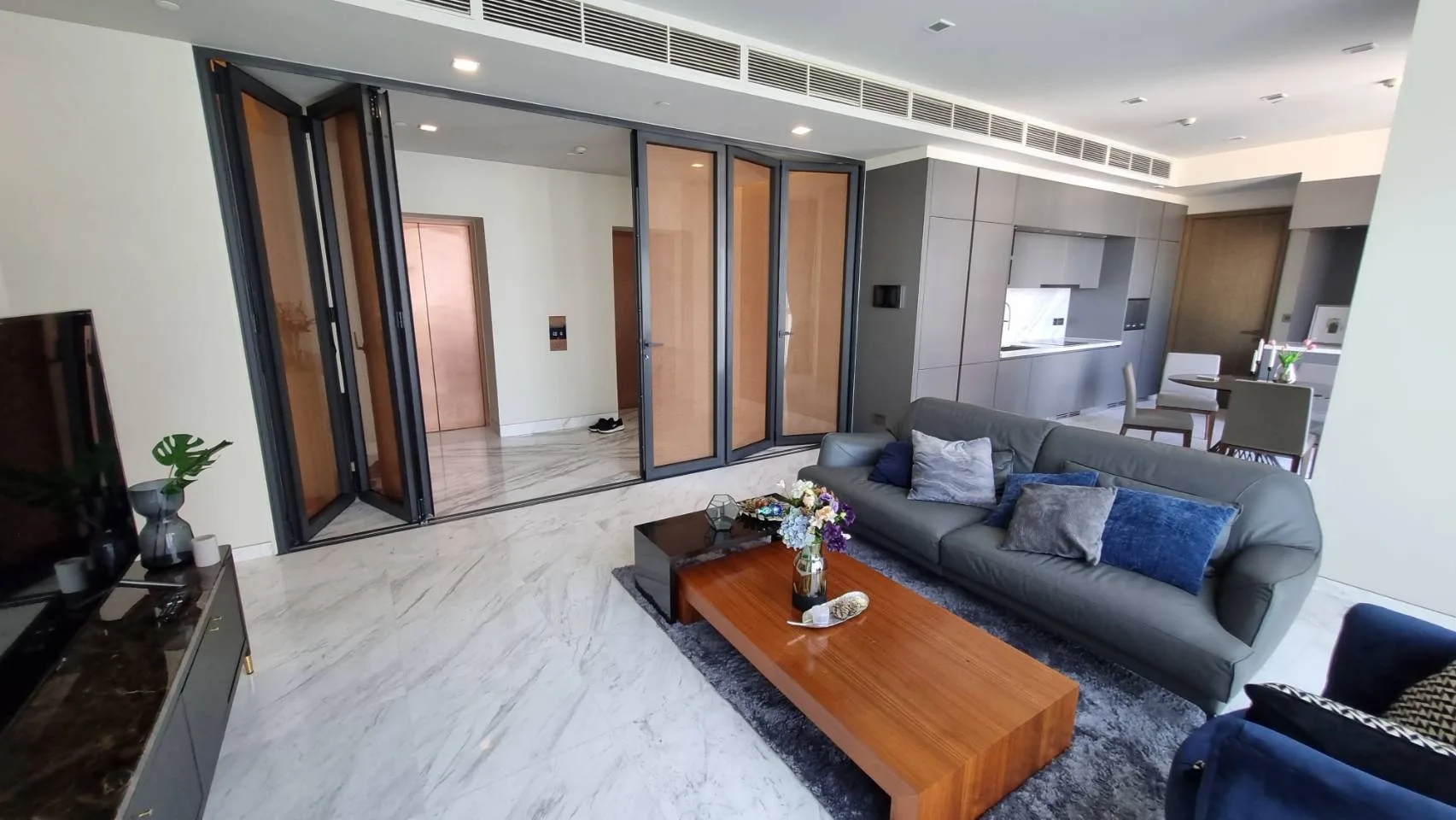 Property photos for The Monument Thong Lo