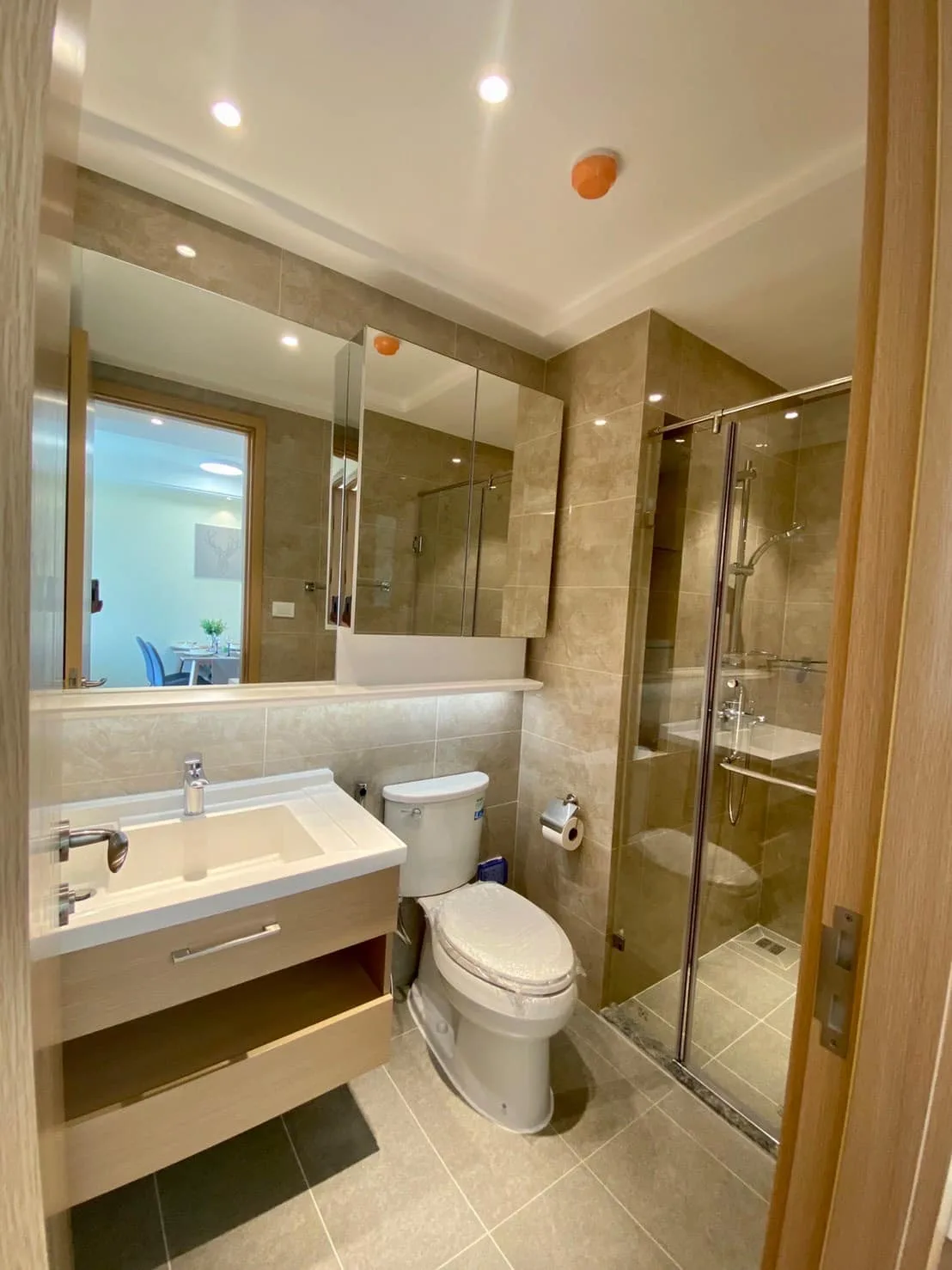 Property photos for Regal Condo Sathorn-naradhiwas