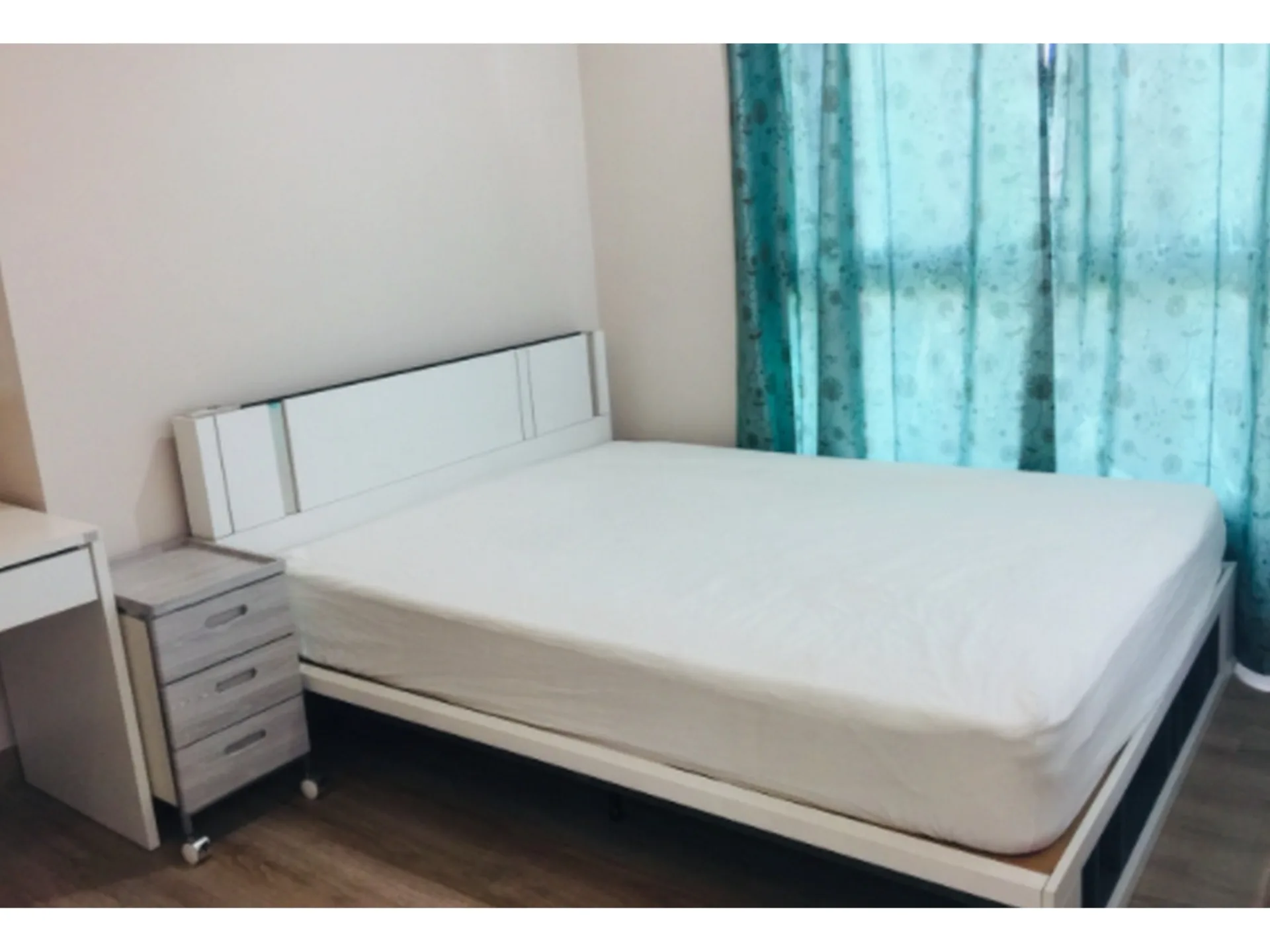 Property photos for The Parkland Taksin - Thapra