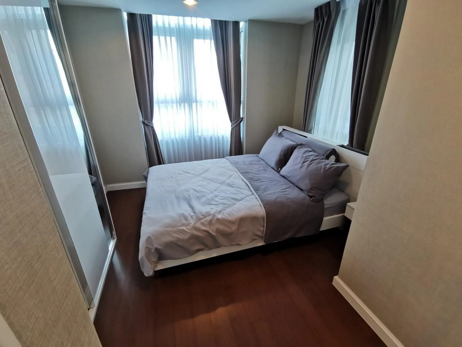 Property photos for Belle Grand Rama 9