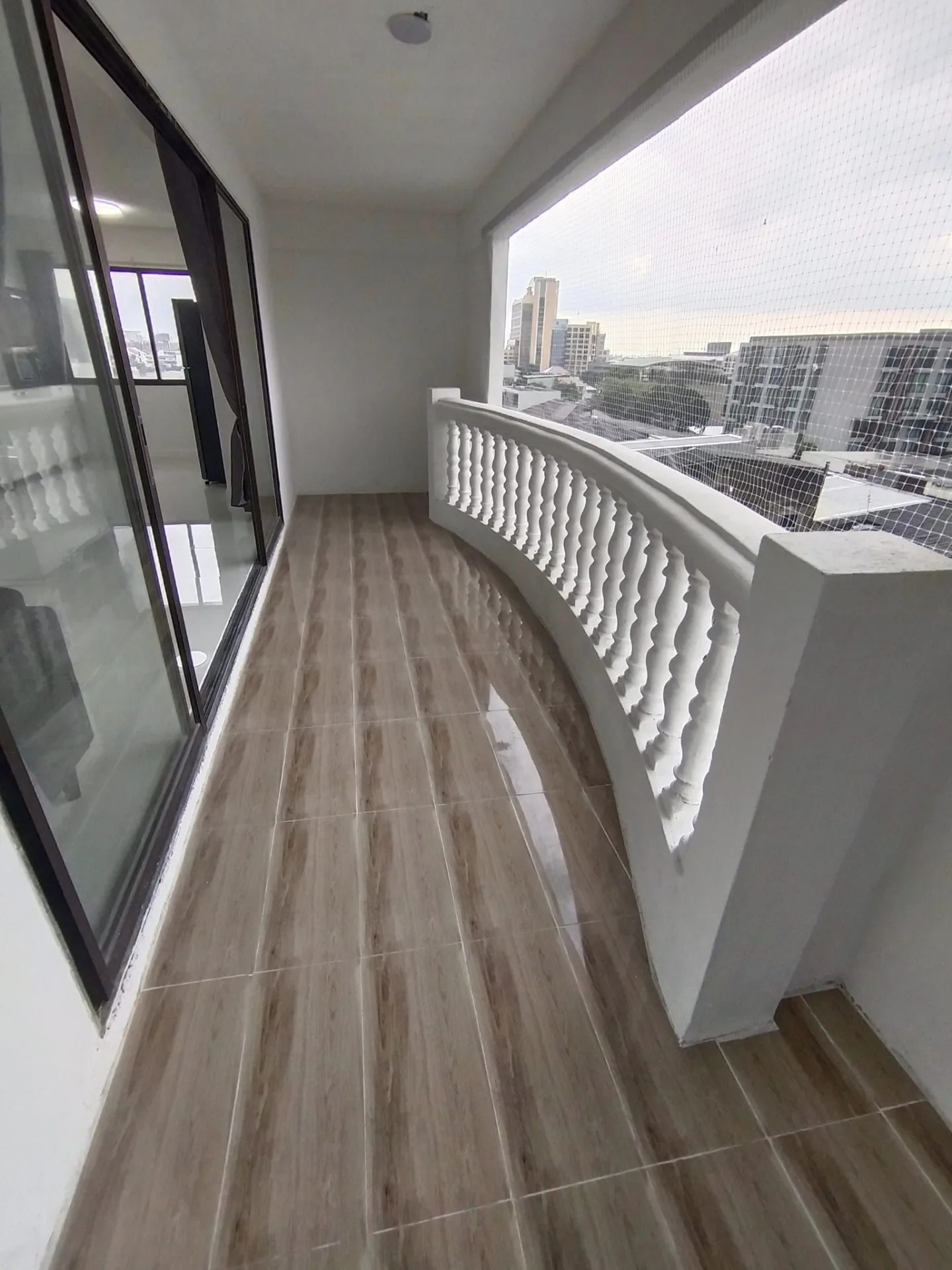 Property photos for 38 Mansion