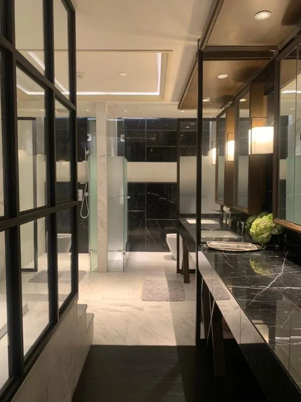 Property photos for The Crest Sukhumvit 24