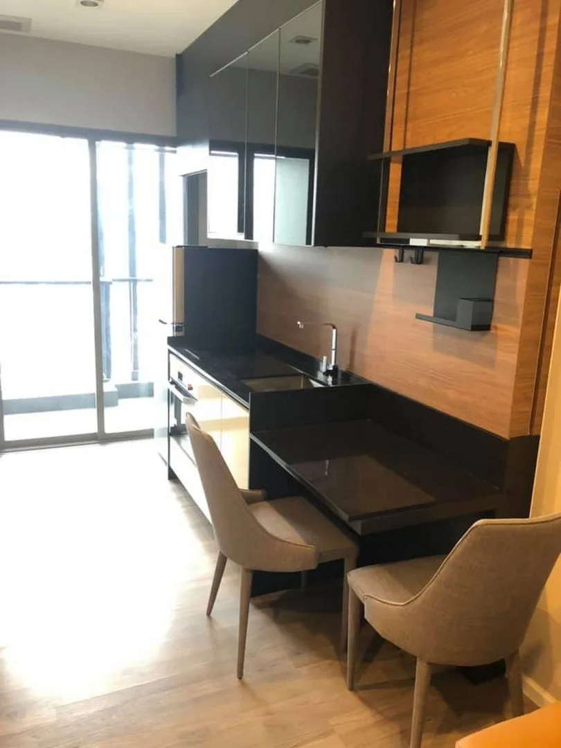 Property photos for The Room Sathorn - St.Louis