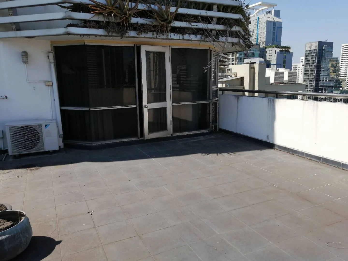 Property photos for Sukhumvit Suite