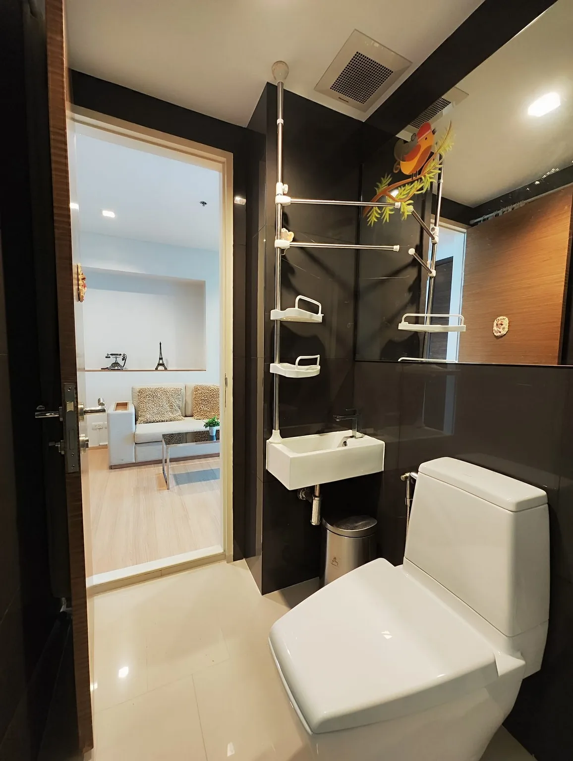 Property photos for Rhythm Phahol-Ari