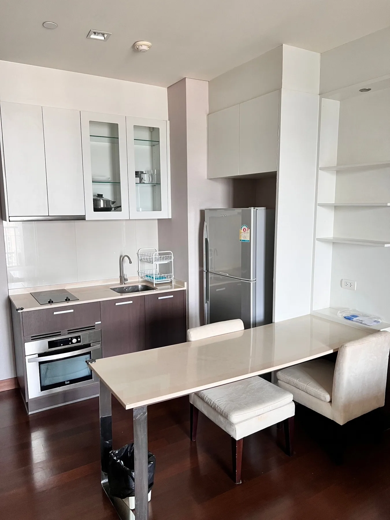 Property photos for Ivy Thonglor