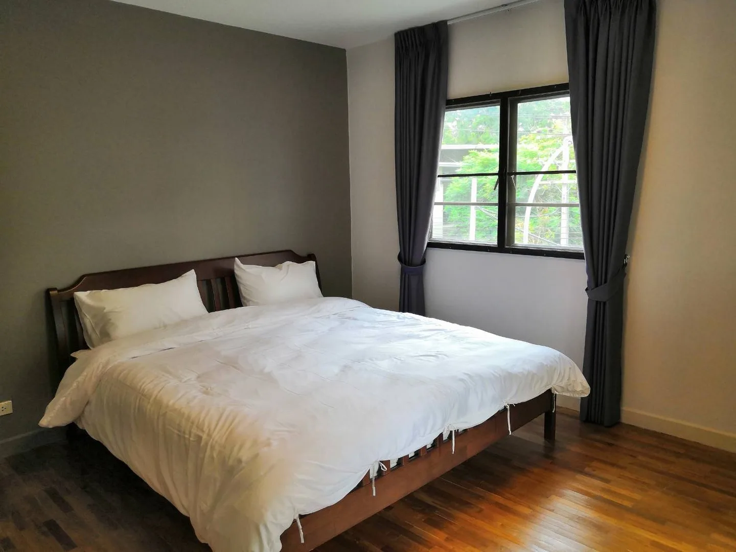 Property photos for Lily House