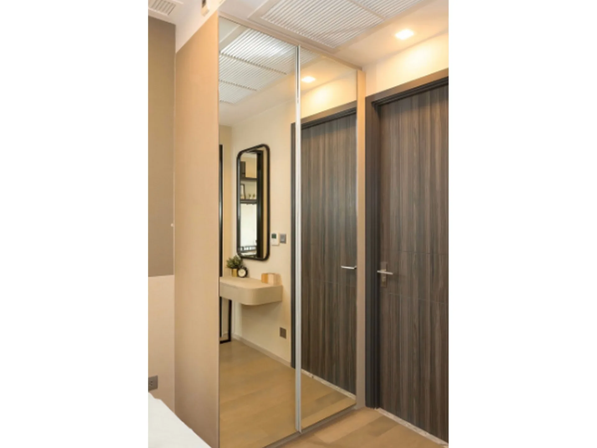 Property photos for Ashton Asoke