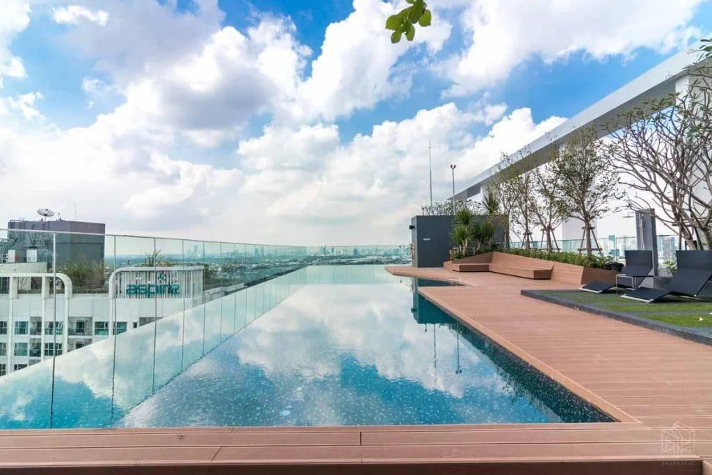 Property photos for Life Sukhumvit 48