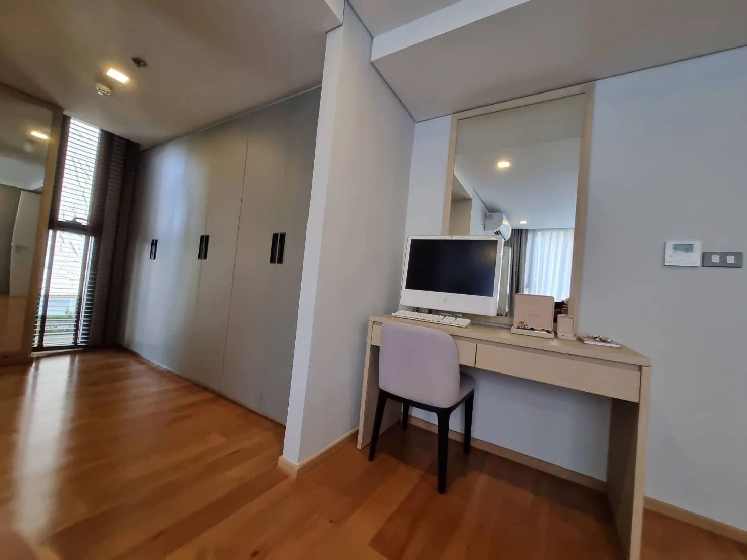 Property photos for Piya Apartment Sukhumvit 15