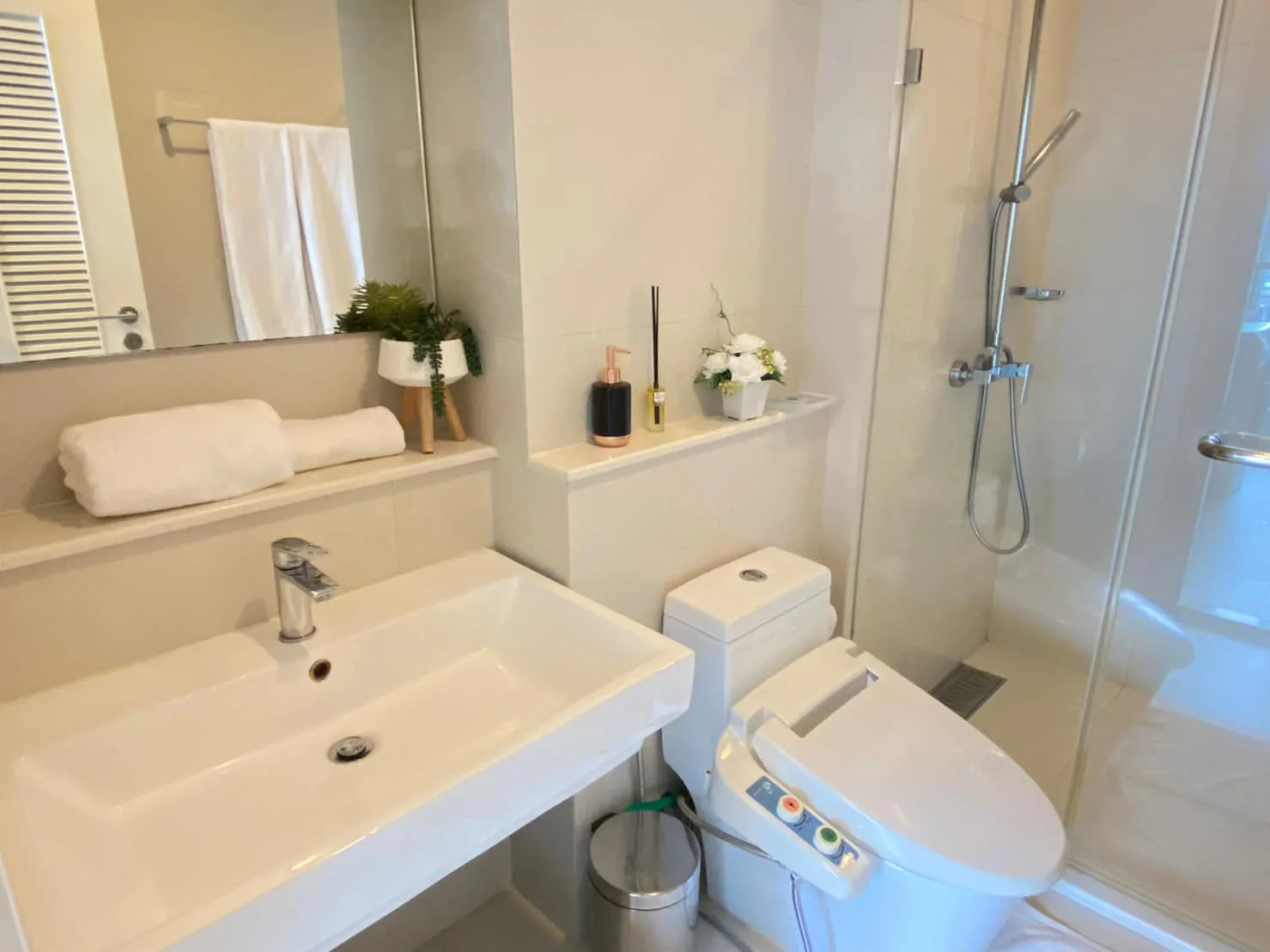 Property photos for Ivy Thonglor