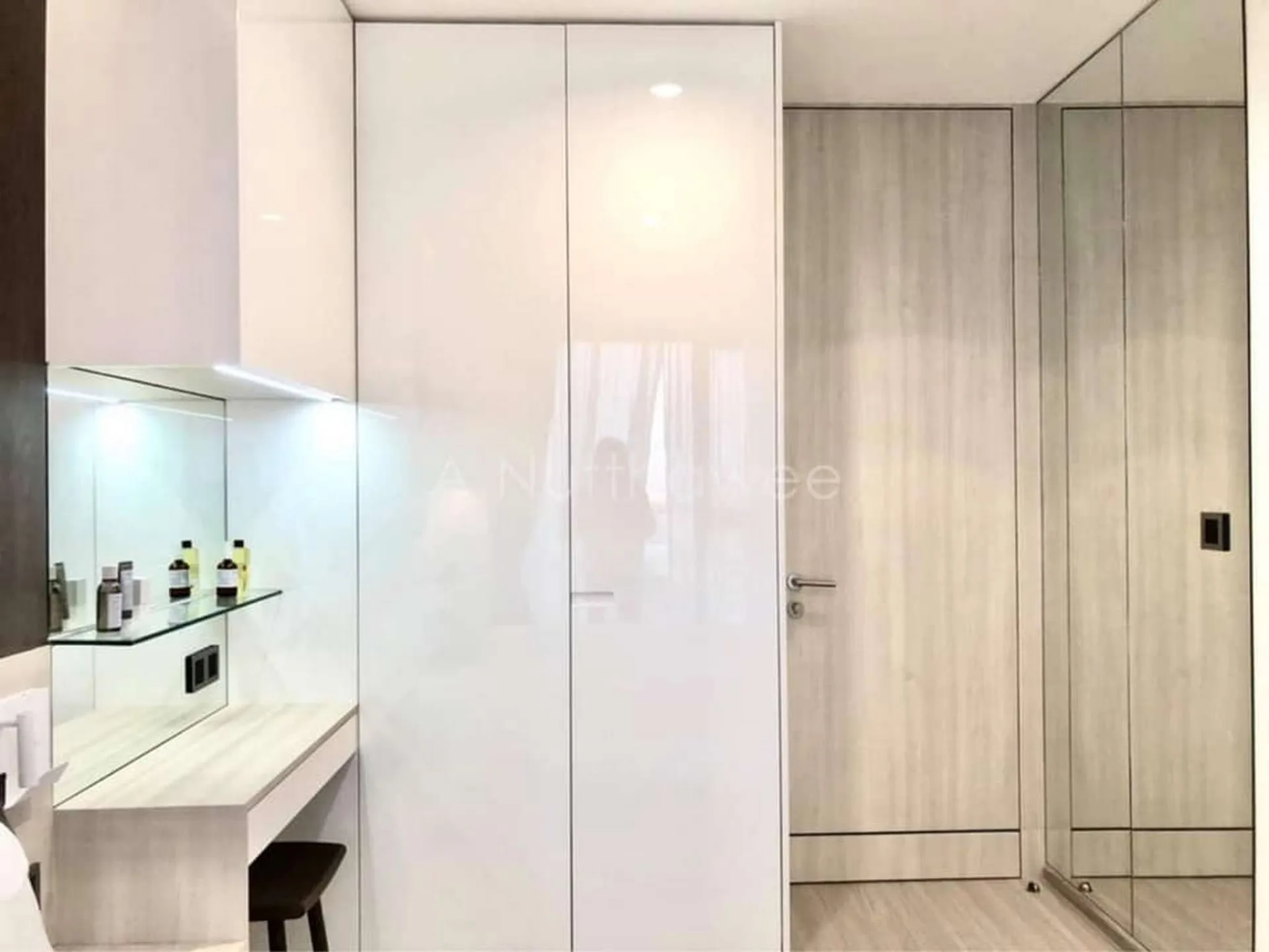 Property photos for LIFE Asoke - Rama 9