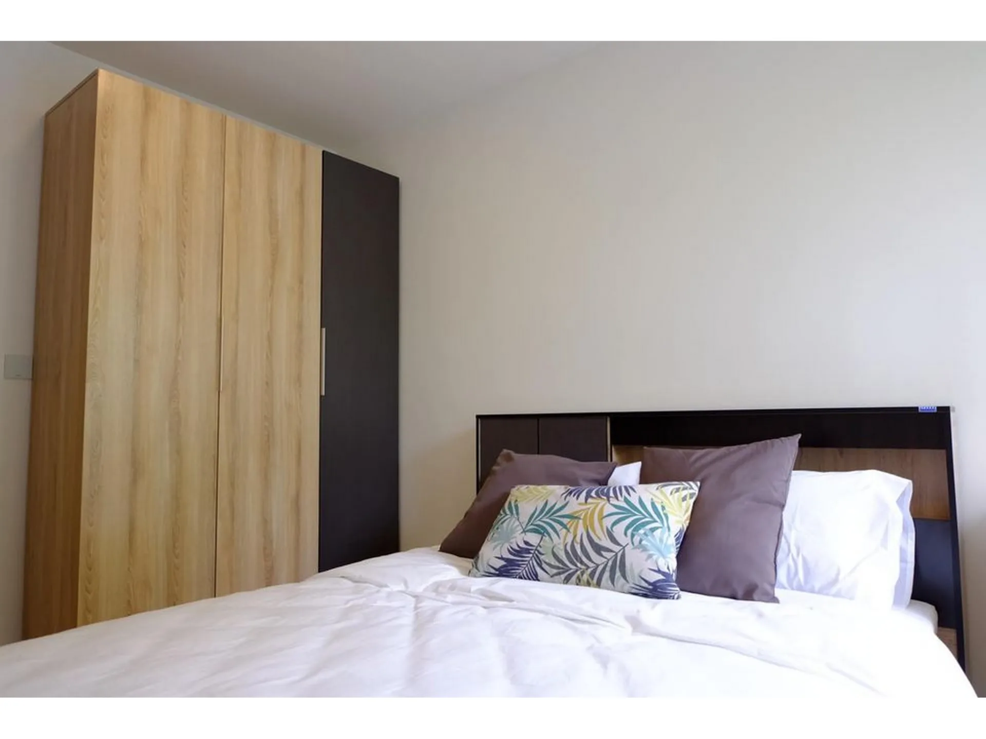 Property photos for Taka Haus Ekamai 12